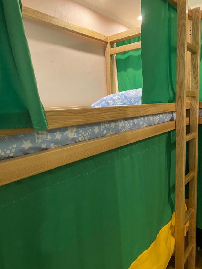 קייב Vip "Hostel Ok Hotel" מראה חיצוני תמונה