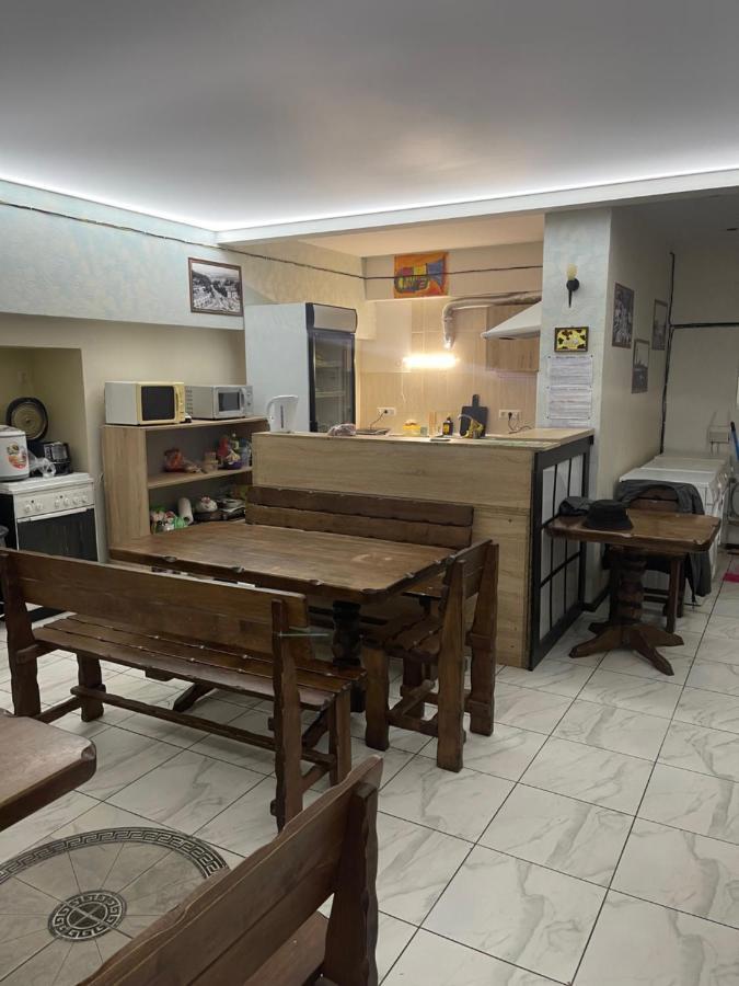קייב Vip "Hostel Ok Hotel" מראה חיצוני תמונה