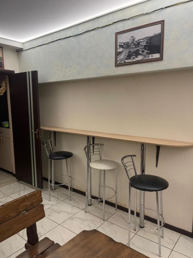 קייב Vip "Hostel Ok Hotel" מראה חיצוני תמונה